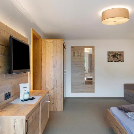 Living Anita * オエッツ