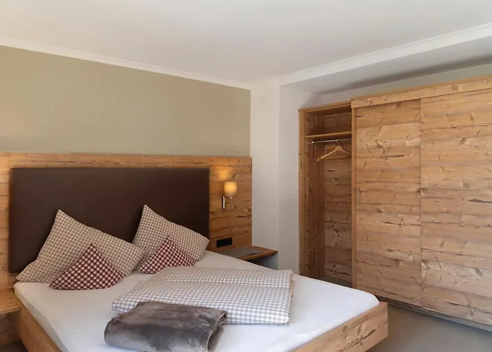 Living Anita アパート