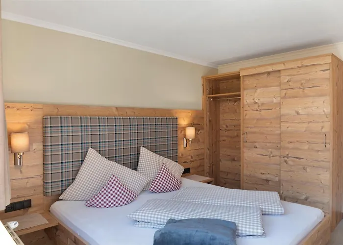 Living Anita * オエッツ