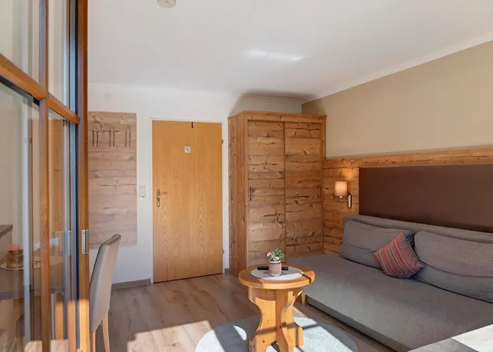 アパート Living Anita オエッツ