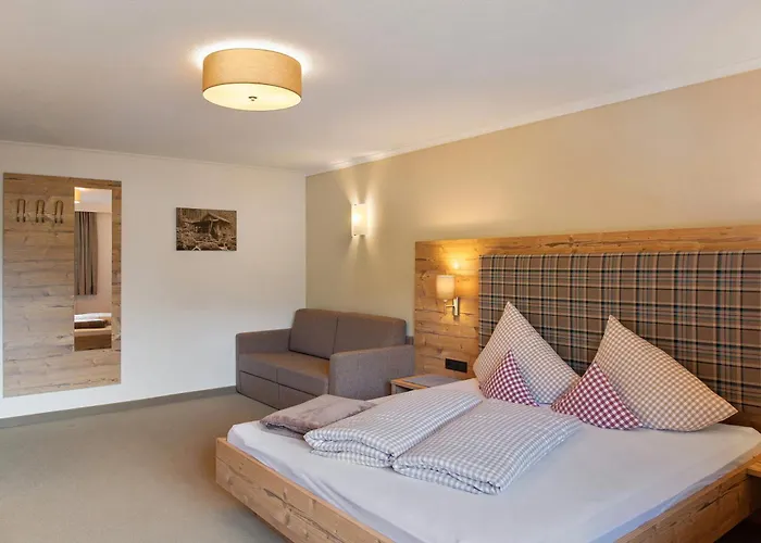 Living Anita オエッツ