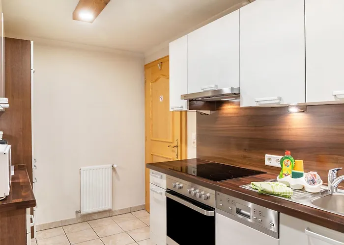 Living Anita オエッツ