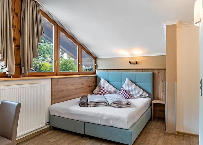 アパート Living Anita *