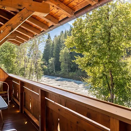 Living Anita * オエッツ