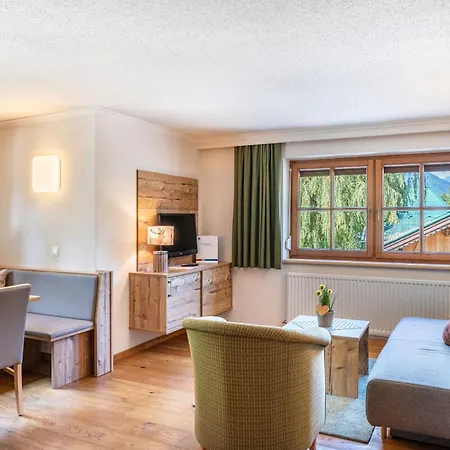 アパート Living Anita オエッツ