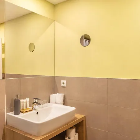 アパート Living Anita